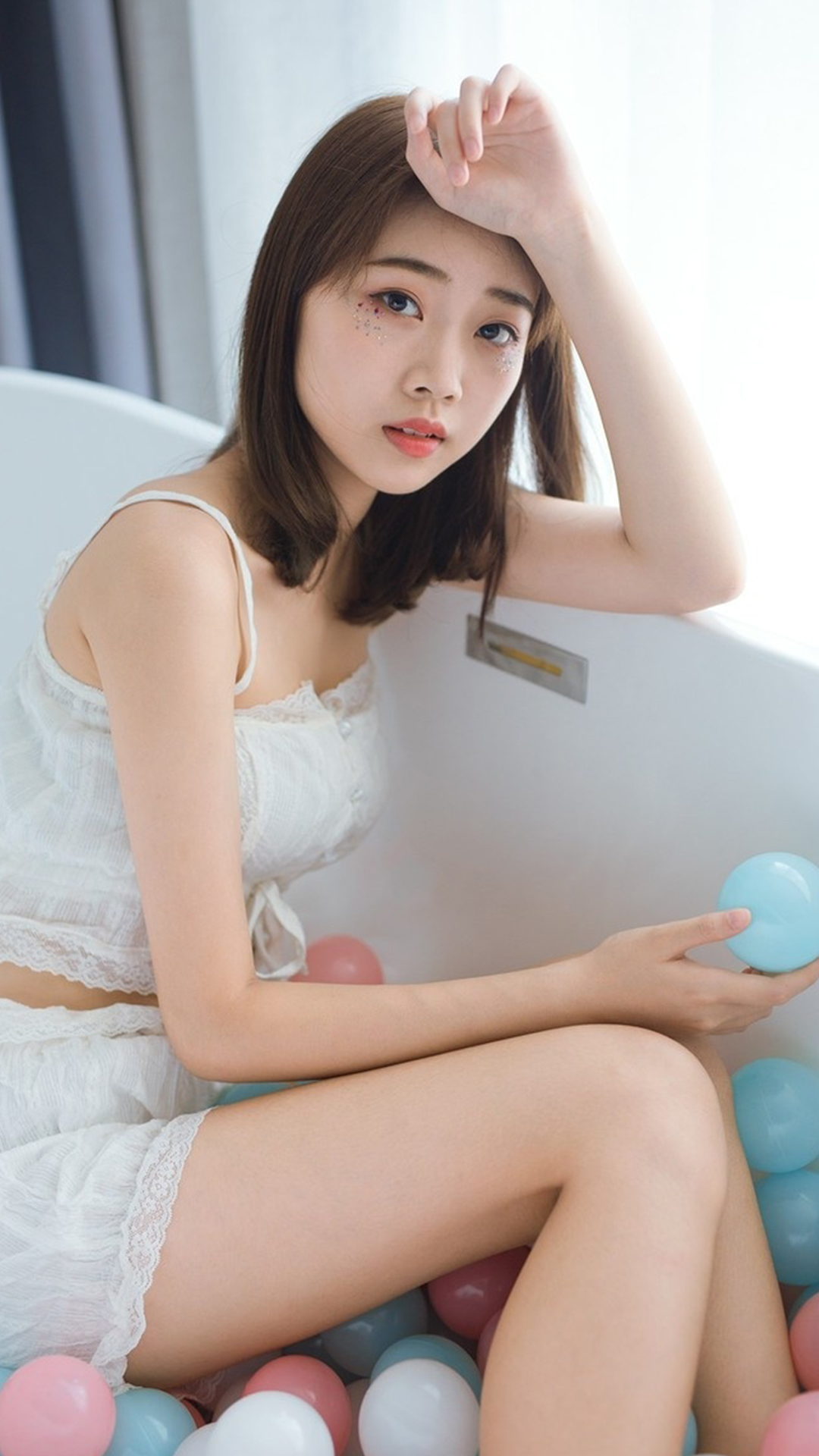 床上的破晓日记原画质